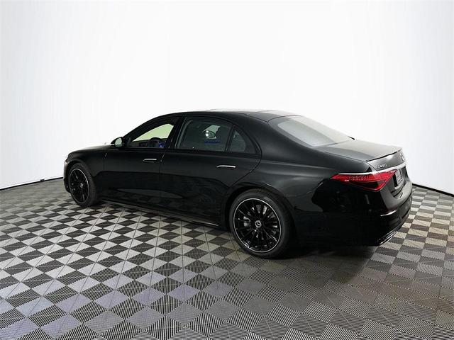 Photo of 2025 Black Mercedes-Benz S-Class