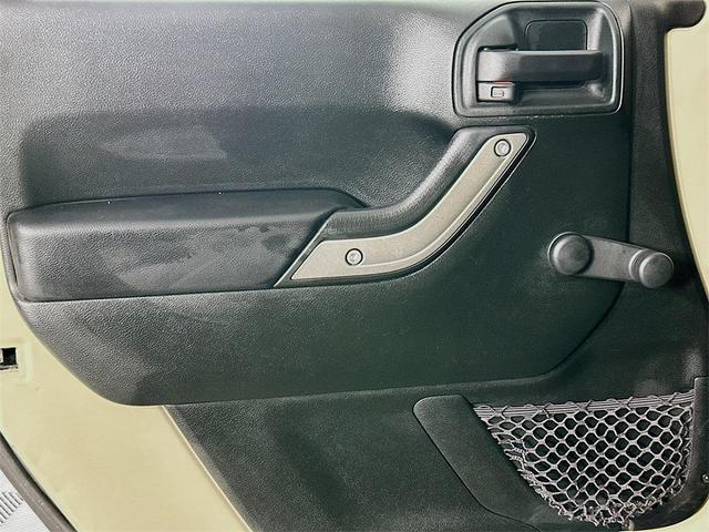 Photo of 2018 Gobi Clearcoat Jeep Wrangler JK Unlimited