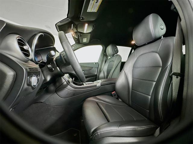 Photo of 2022 Graphite Gray Metallic Mercedes-Benz GLC 300