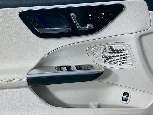 Photo of 2025 Black Mercedes-Benz C-Class