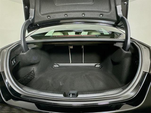 Photo of 2025 Black Mercedes-Benz C-Class