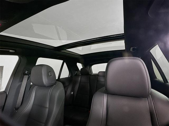 Photo of 2025 White Mercedes-Benz GLE 450e