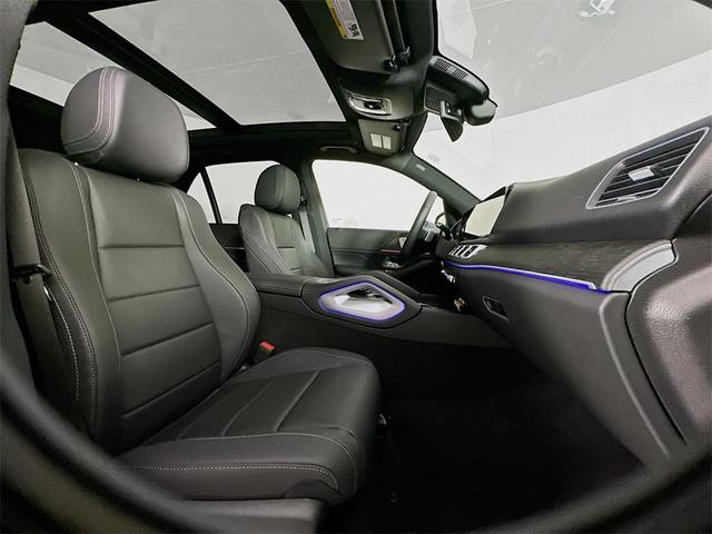 Photo of 2025 White Mercedes-Benz GLE 450e