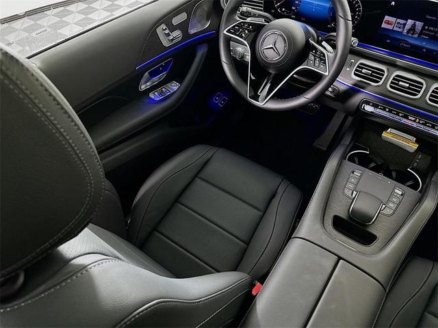 Photo of 2025 White Mercedes-Benz GLE 450e