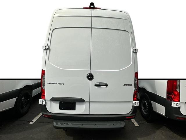 Photo of 2025 White Mercedes-Benz Sprinter 2500