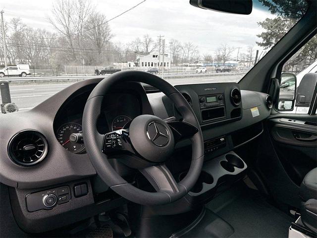 Photo of 2025 White Mercedes-Benz Sprinter 2500