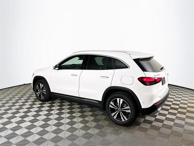 Photo of 2026 White Mercedes-Benz GLA 250