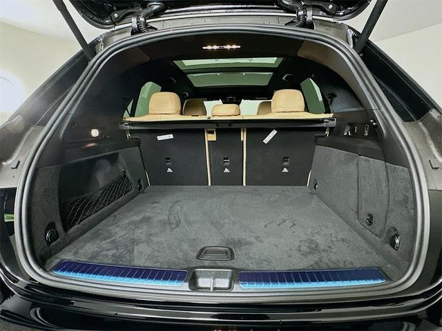 Photo of 2026 Black Mercedes-Benz GLE 580