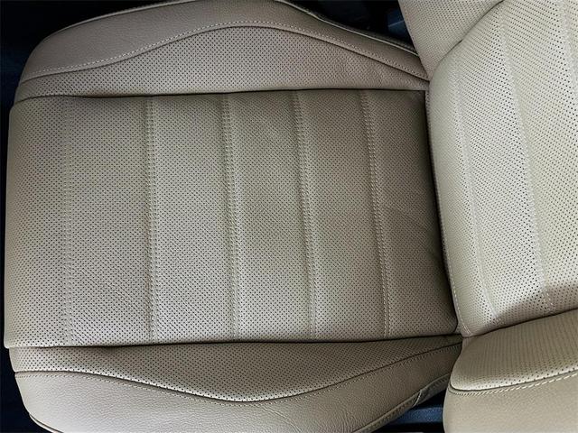 Photo of 2026 Black Mercedes-Benz GLE 580