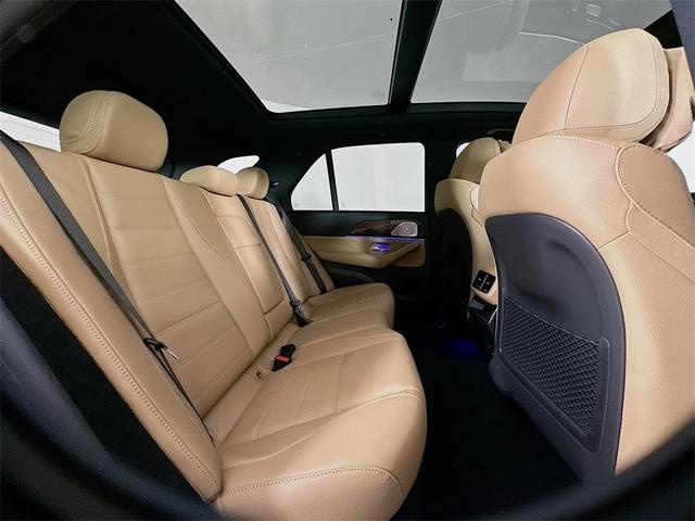 Photo of 2026 Black Mercedes-Benz GLE 580