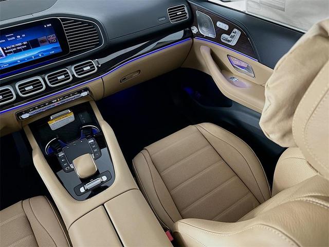 Photo of 2026 Black Mercedes-Benz GLE 580