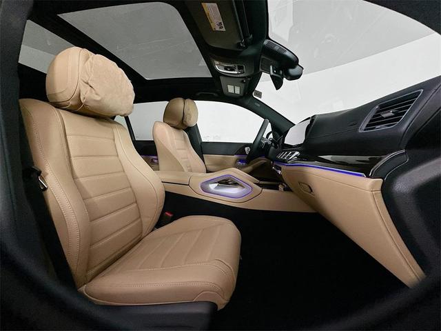 Photo of 2026 Black Mercedes-Benz GLE 580