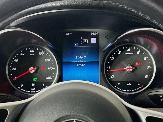 Photo of 2022 Polar White Mercedes-Benz GLC 300