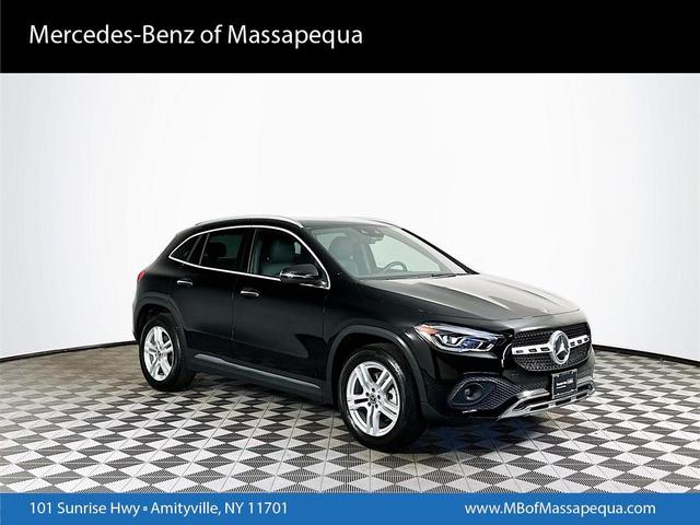 Photo of 2023 Midnight Black Mercedes-Benz GLA 250