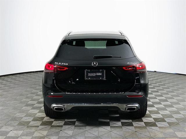 Photo of 2023 Midnight Black Mercedes-Benz GLA 250