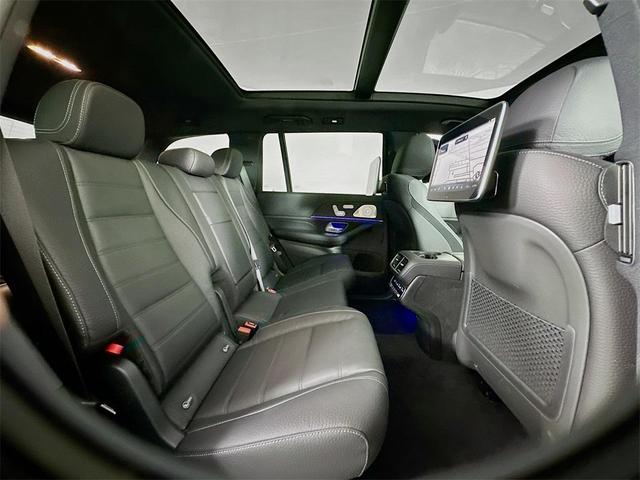 Photo of 2026 Gray Mercedes-Benz GLS 580