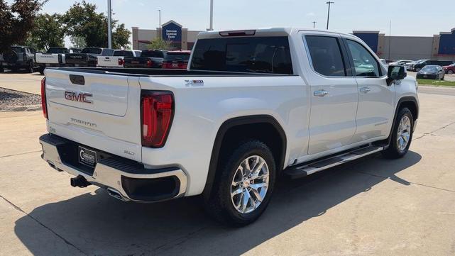 Photo of 2021 White GMC Sierra 1500