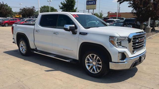 Photo of 2021 White GMC Sierra 1500