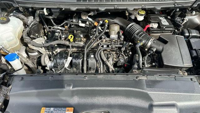 Photo of 2022 Gray Ford Edge