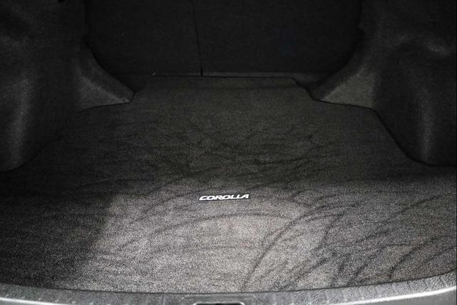Photo of 2016 Black Sand Pearl Toyota Corolla