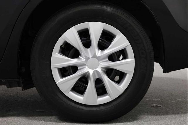 Photo of 2016 Black Sand Pearl Toyota Corolla