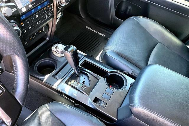 Photo of 2020 Blizzard Pearl Toyota 4Runner