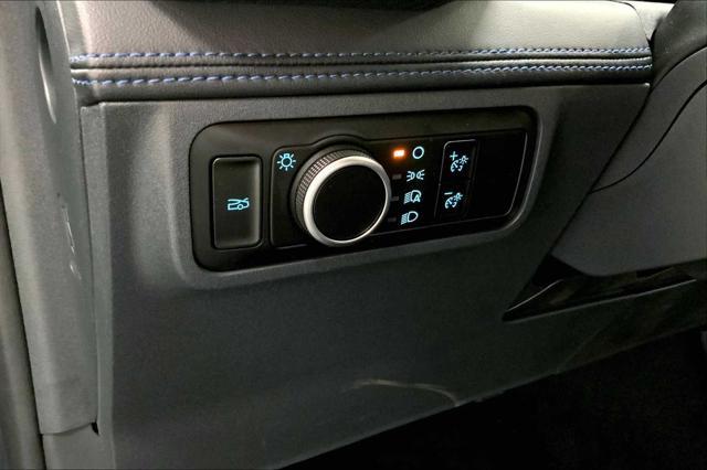 Photo of 2025 Blue Ford Mustang