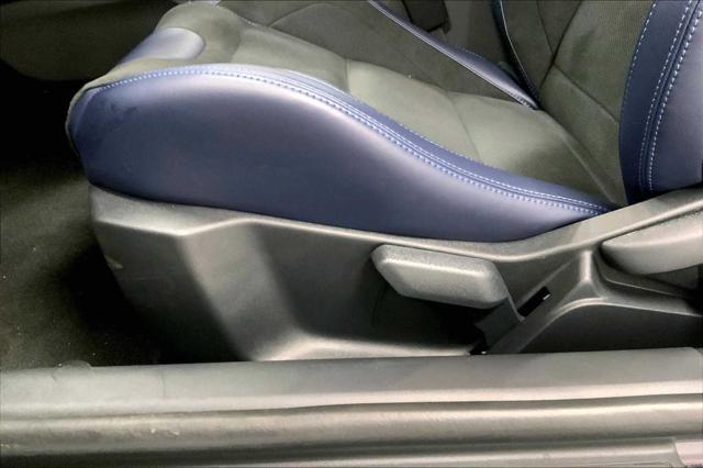 Photo of 2025 Blue Ford Mustang