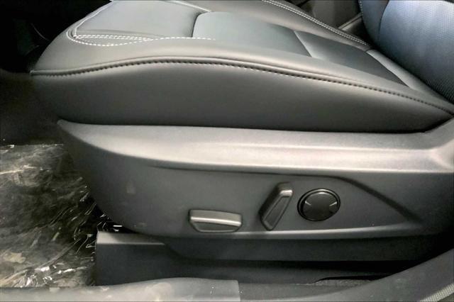 Photo of 2025 Glacier Gray Metallic TriCoat Ford Mustang Mach-E