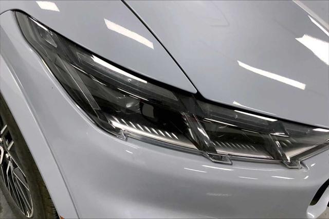 Photo of 2025 Glacier Gray Metallic TriCoat Ford Mustang Mach-E