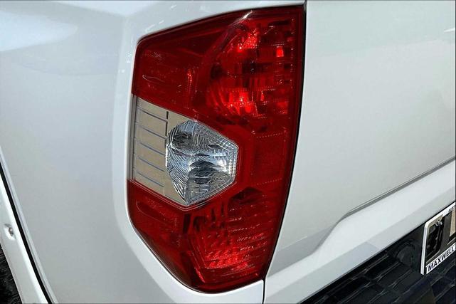 Photo of 2021 Super White Toyota Tundra