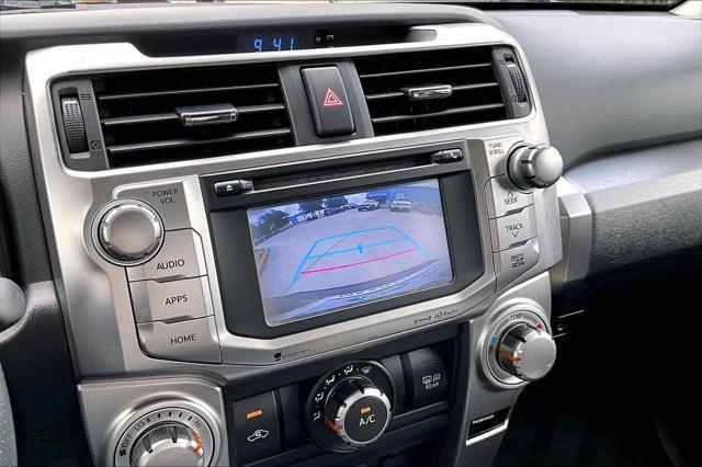 Photo of 2018 Midnight Black Metallic Toyota 4Runner