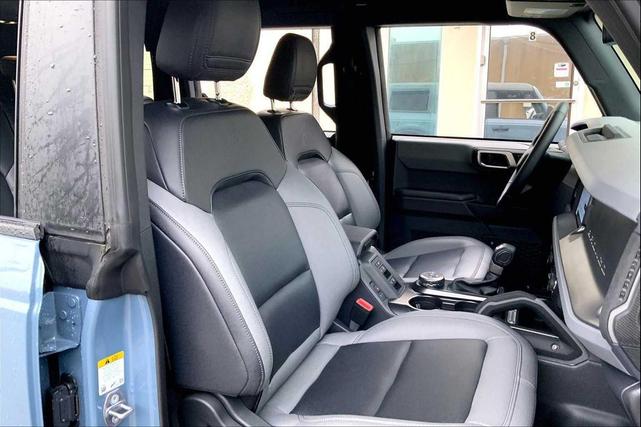 Photo of 2024 Azure Gray Metallic Tri-Coat Ford Bronco