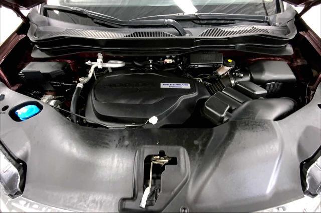 Photo of 2019 Deep Scarlet Pearl Honda Pilot