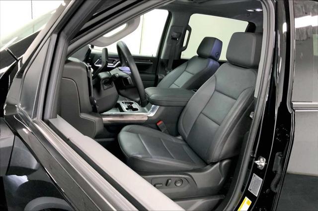 Photo of 2025 Black Chevrolet Silverado 2500