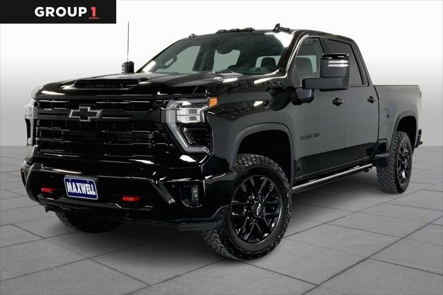 Photo of 2025 Black Chevrolet Silverado 2500