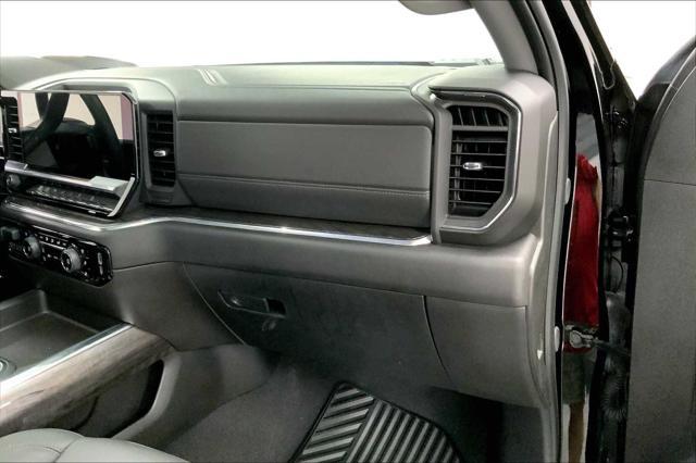 Photo of 2025 Black Chevrolet Silverado 2500