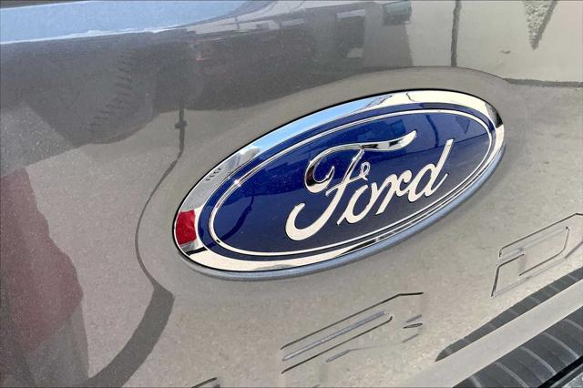 Photo of 2025 Gray Ford F-350