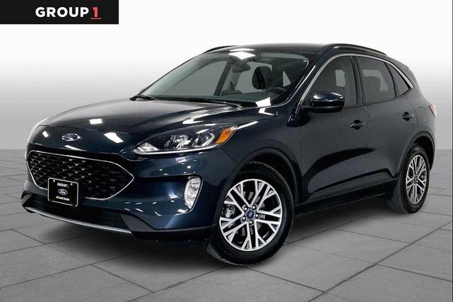 Photo of 2022 Stone Blue Metallic Ford Escape