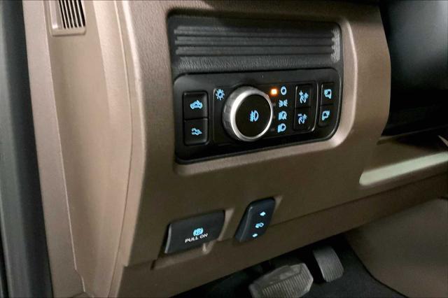 Photo of 2025 White Ford F-250