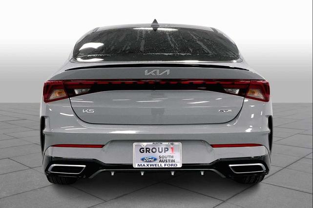 Photo of 2024 Wolf Gray Kia K5
