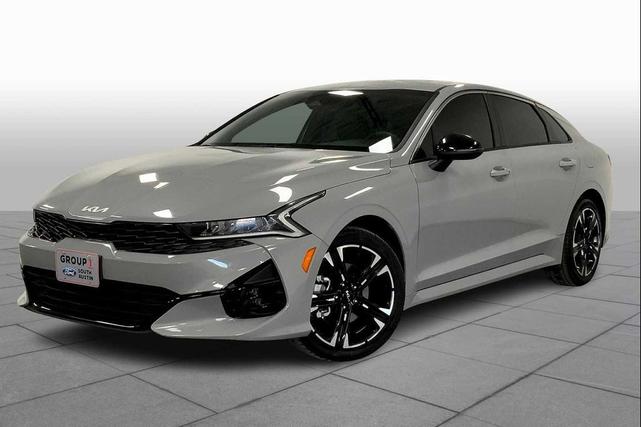 Photo of 2024 Wolf Gray Kia K5