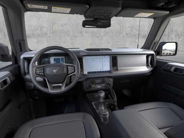 Photo of 2025 Oxford White Ford Bronco