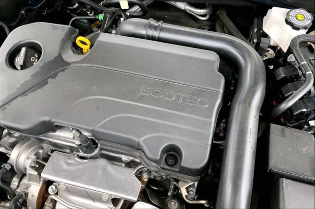 Photo of 2024 Lakeshore Blue Metallic Chevrolet Malibu