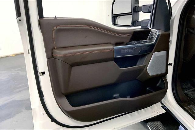 Photo of 2025 White Ford F-250