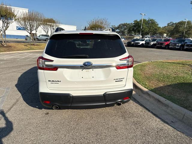 Photo of 2023 Crystal White Pearl Subaru Ascent