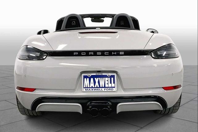 Photo of 2024 Chalk Porsche 718 Boxster