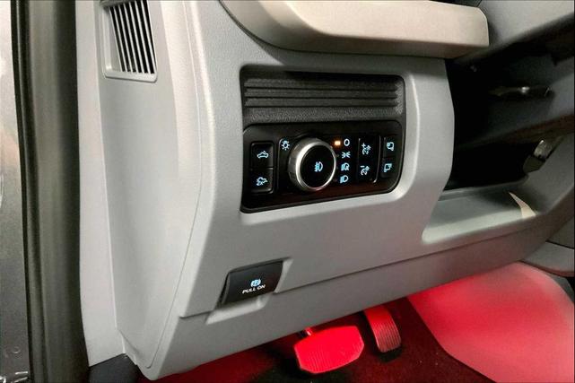 Photo of 2025 Gray Ford F-250