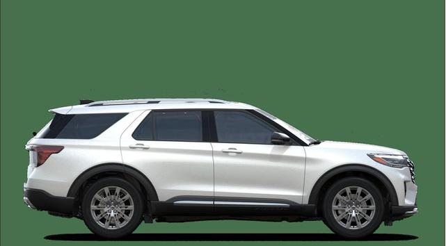 Photo of 2025 Star White Metallic Tri-Coat Ford Explorer
