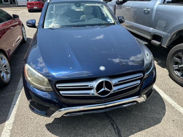 Photo of 2016 WHITE Mercedes-Benz GLC 300
